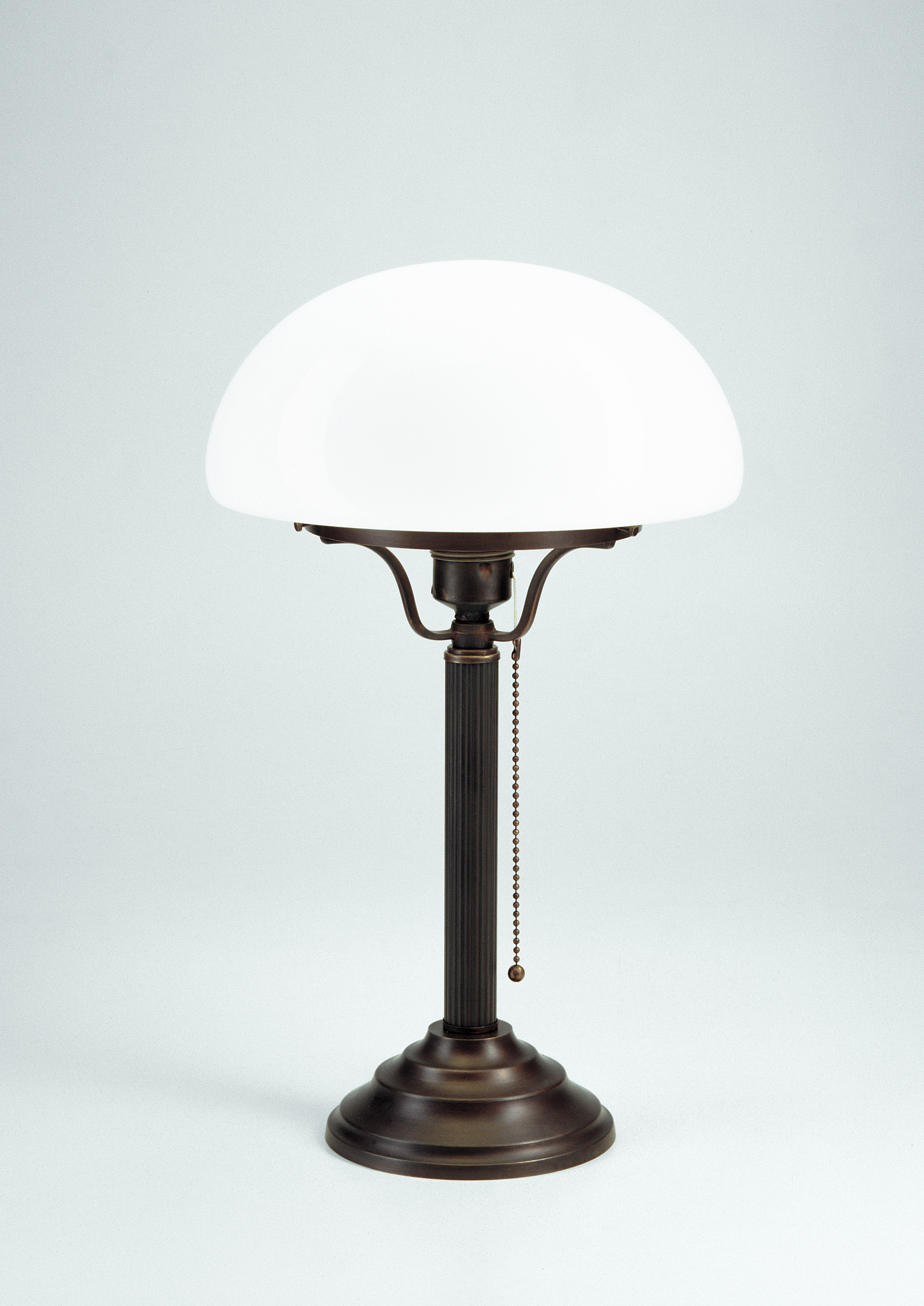 Klassische Tischleuchten, Tischlampen & Schreibtischleuchten von Berliner Messinglampen Tischleuchte Z1 Z1-100op A