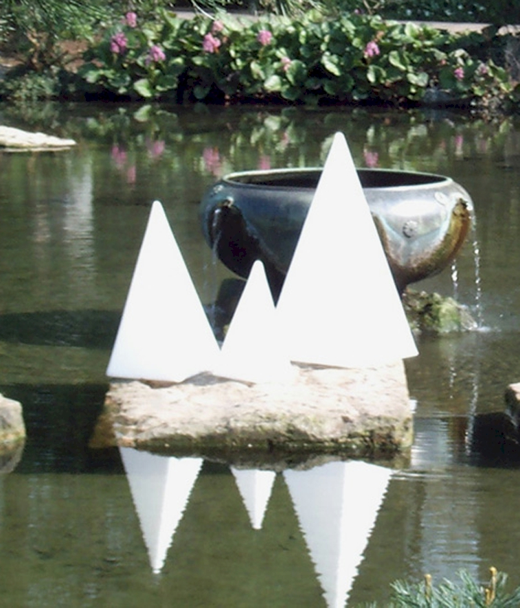 EPSTEIN Design LeuchtenStandleuchte Pyramide 54 cm
