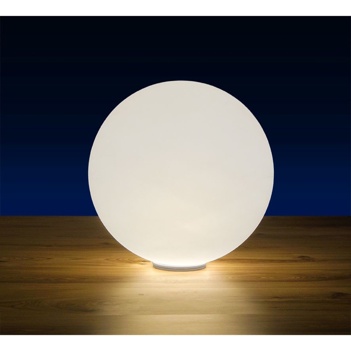 EPSTEIN Design LeuchtenKugelleuchte Snowball 30 cm Durchmesser mit Edelstahlfuß