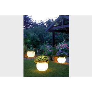 Leuchtobjekte & Lichtobjekte für Garten und Outdoor von EPSTEIN Design Leuchten Pflanzgefäß Flora 20015