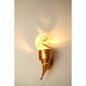 Moderne Wandleuchten & Wandlampen fürs Wohnzimmer von Holländer Leuchten INNOVAZIONE LINKS GOLD Wandleuchte 300 13103