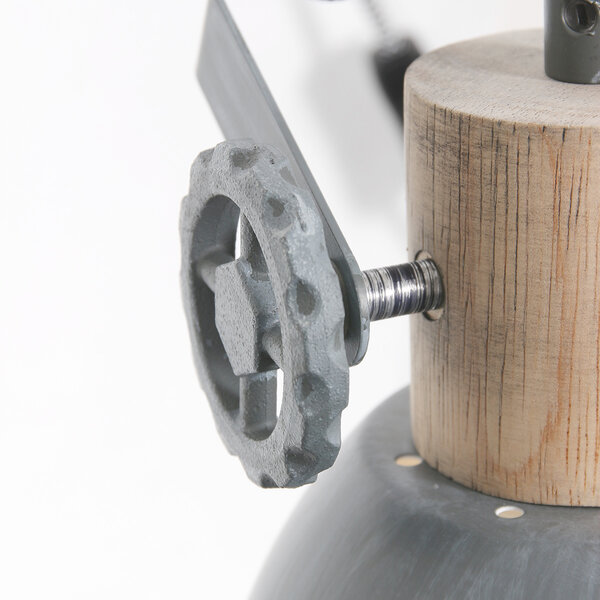 Klemmspot und Wandleuchte Gearwood  der Firma Steinhauer