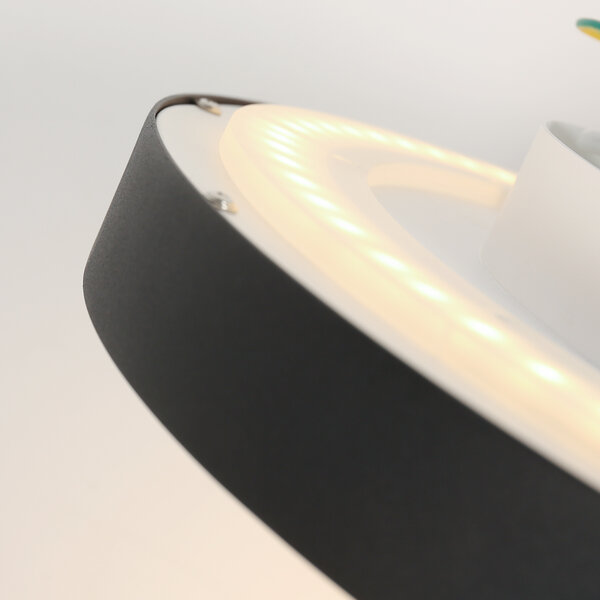 Deckenlampe Flady der Firma Steinhauer