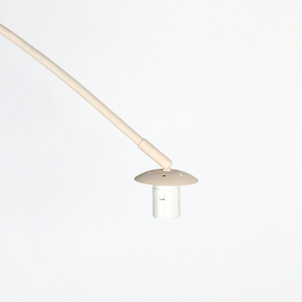 Bogenlampe Breeza-Beache  der Firma Steinhauer