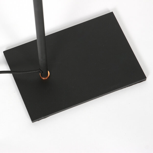 Stehlampe DownLume  der Firma Steinhauer
