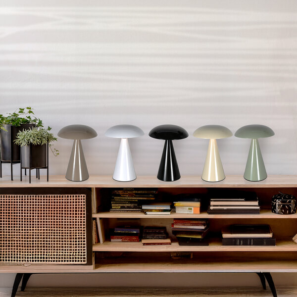 Tischleuchte  AN Tafell der Firma Steinhauer