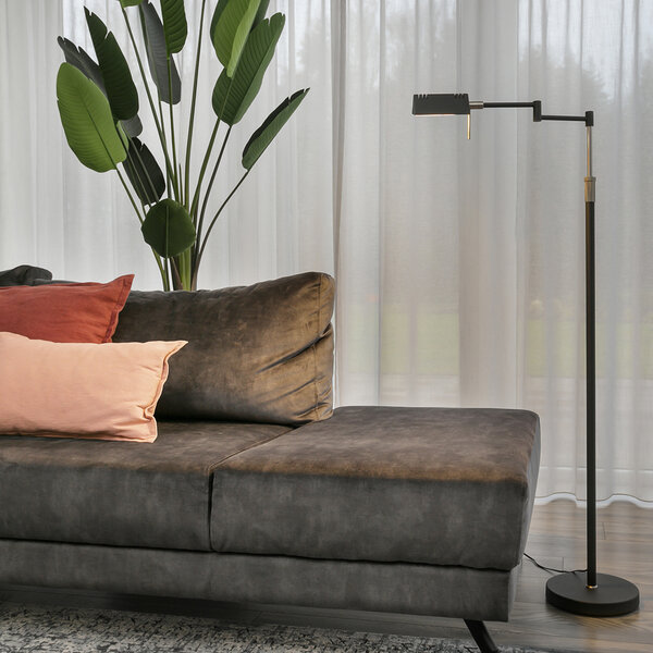 Stehleuchte Karl  der Firma Steinhauer