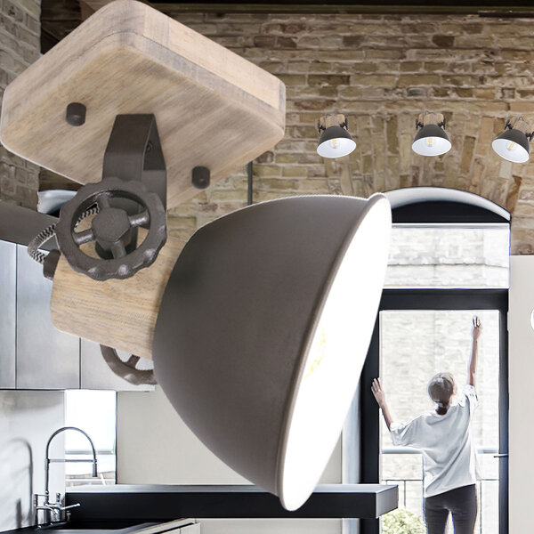 Deckenleuchte Gearwood  der Firma Steinhauer