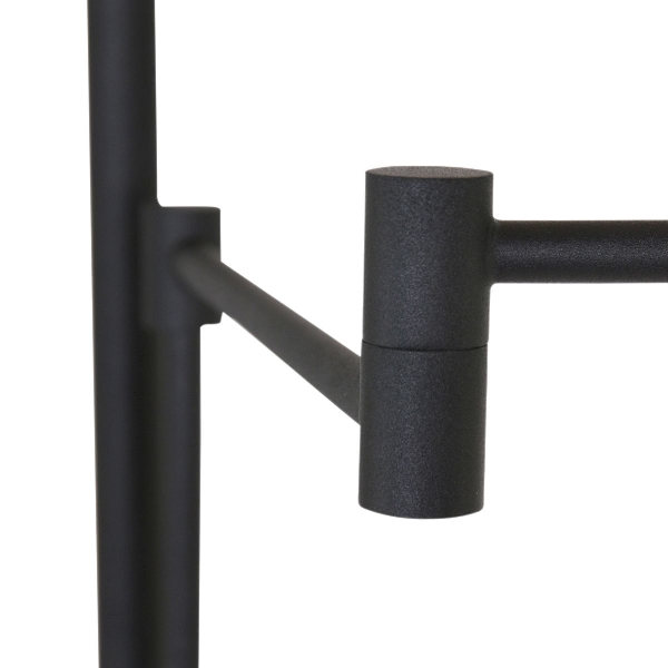 Stehleuchte Turound der Firma Steinhauer