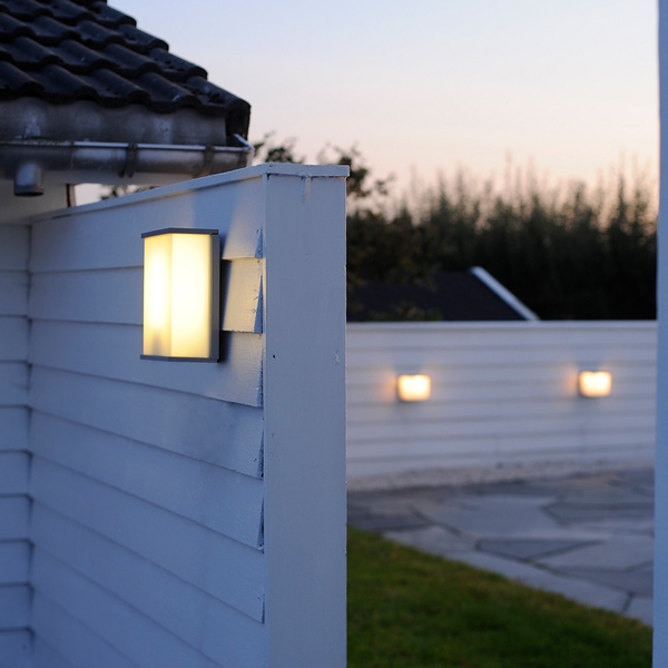 Torsten 1 Light Large Wandleuchte - Graphit der Firma Elstead