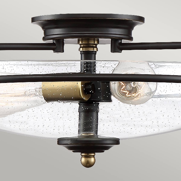 Griffin 3 Light Flush - Palladian Bronze mit Akzenten aus verwittertem Messing der Firma Elstead