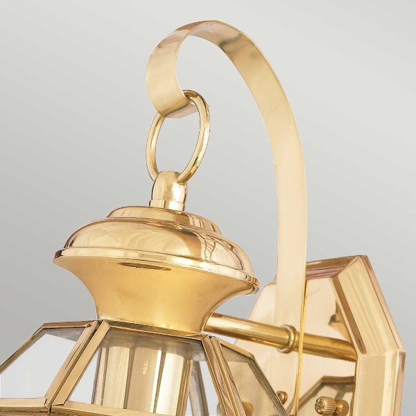 Newbury 1 Light Small Wall Lantern - Lacquered Polished Brass der Firma Elstead
