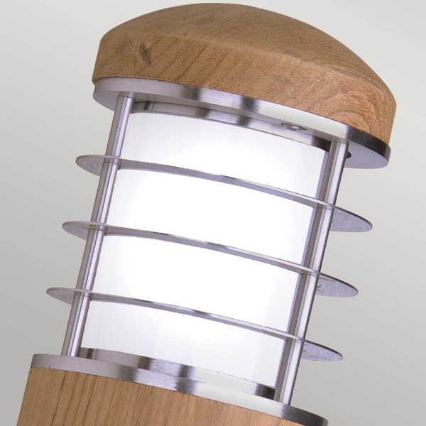 Poole 1 leichte Wandleuchte - Teak und Edelstahl der Firma Elstead