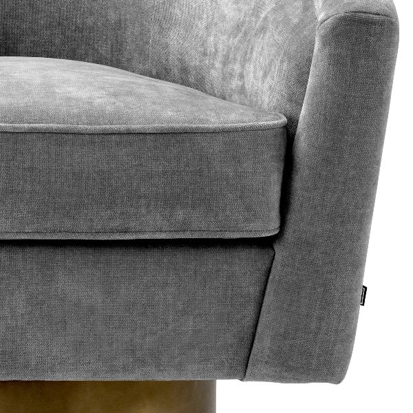 Drehstuhl Catene der Firma Eichholtz