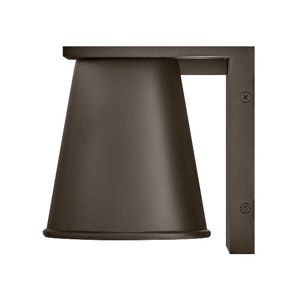 Hinkley Coastal Kleine Wandlaterne der Firma Elstead