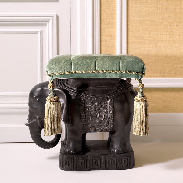 Hocker Elefant der Firma Eichholtz
