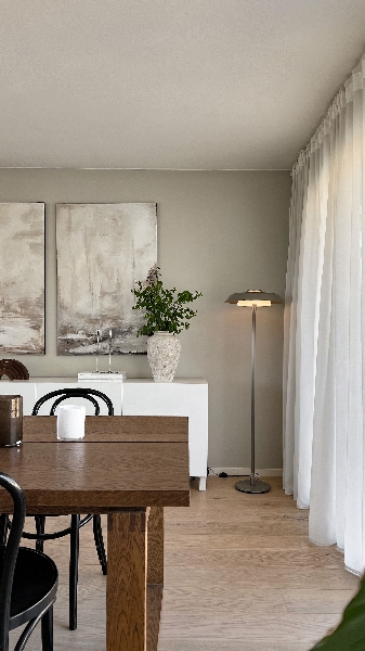 Horisont Stehleuchte der Firma Belid Leuchten