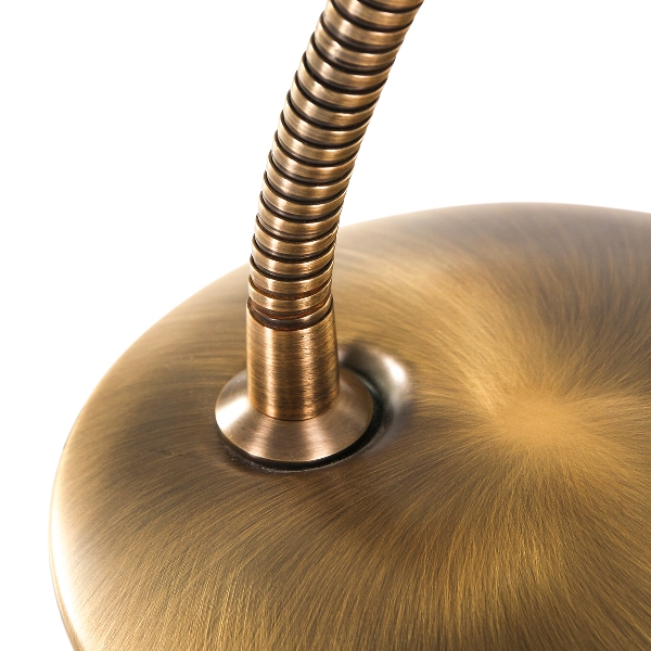 Tischleuchte Zenith der Firma Steinhauer