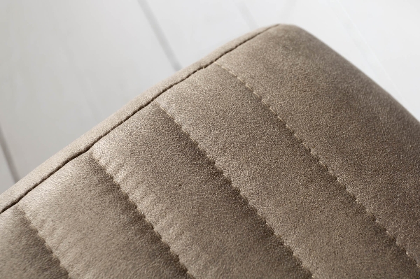 Freischwinger APARTMENT der Firma Casa Élite