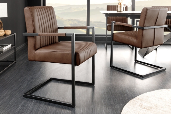 Freischwinger BIG ASTON der Firma Casa Élite