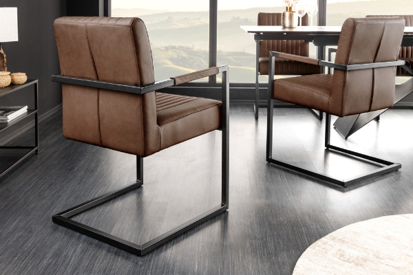 Freischwinger BIG ASTON der Firma Casa Élite