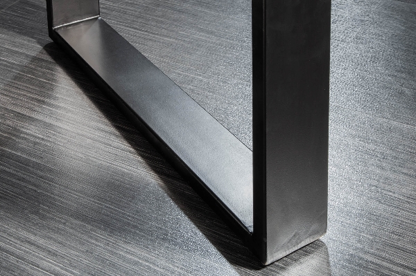 Esstisch IRON CRAFT  der Firma Casa Élite