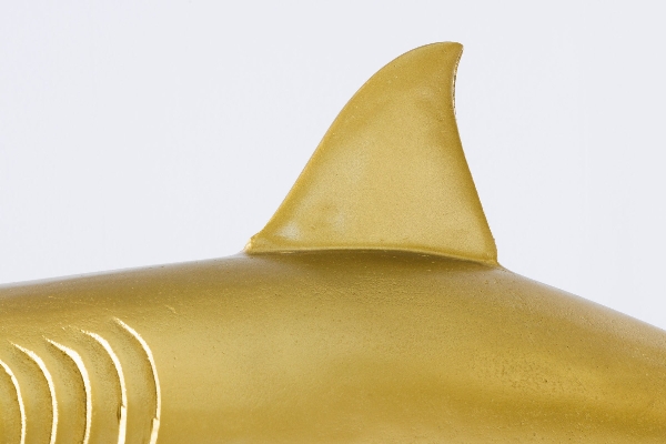 Deko-Skulptur HAI der Firma Casa Élite