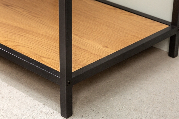 Regal SLIM LINE der Firma Casa Élite