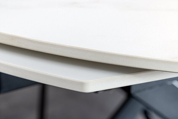 Dining table INCEPTION  der Firma Casa Élite