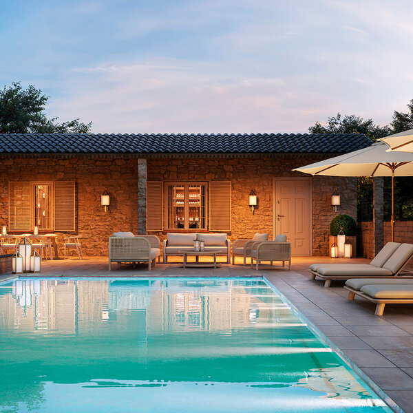 Outdoor-Sofa Julian L der Firma Eichholtz