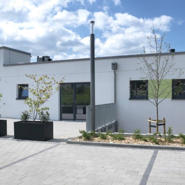 Lichtstele Typ Nr. 0867/97/68/69 der Firma Albert Leuchten