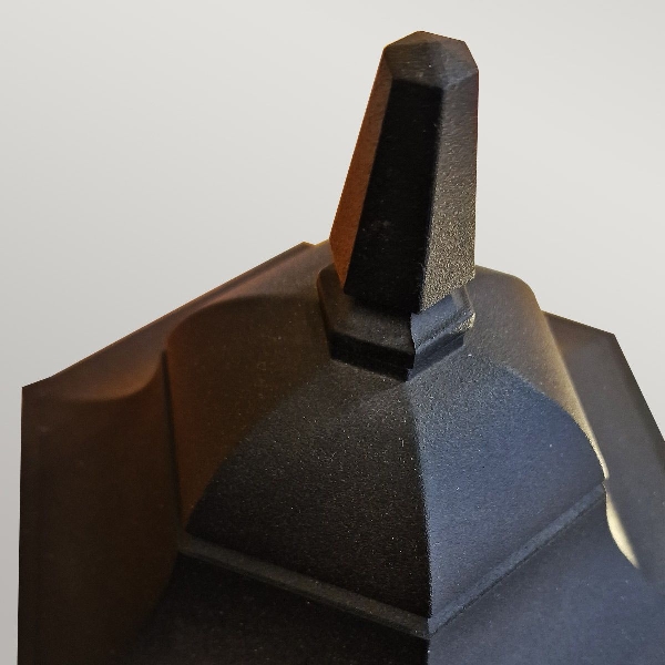 Aussen-Pollerleuchte Chapel der Firma Elstead