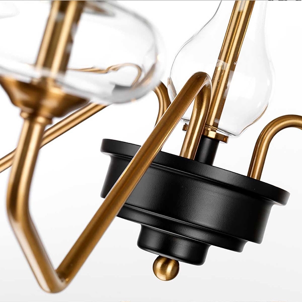 Kronleuchter Armand der Firma Elstead