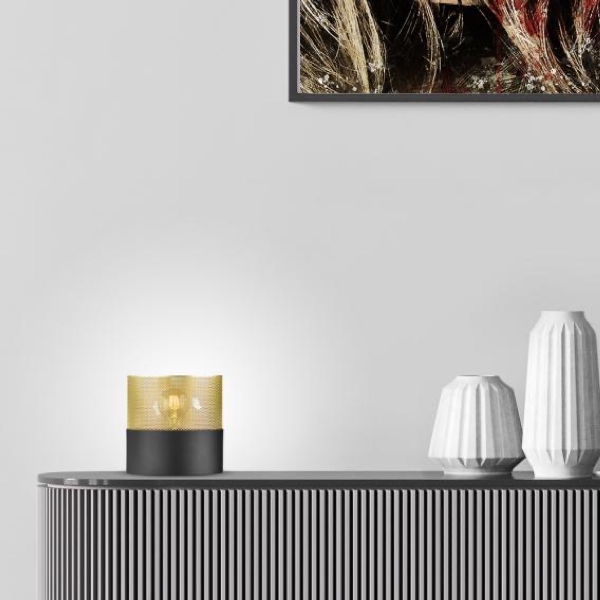 Tischleuchte MESH der Firma HELL Leuchten