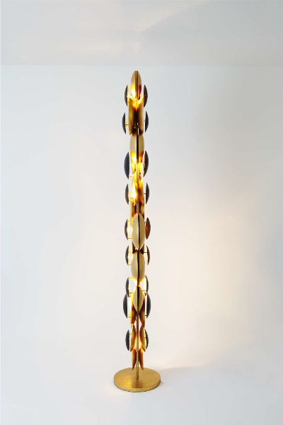 LED Stehleuchte BOLLADARIA der Firma Holländer Leuchten