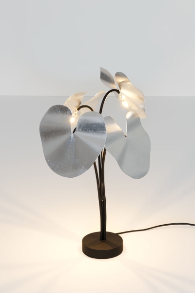 LED-Tischleuchte CONTROVERSIA der Firma Holländer Leuchten